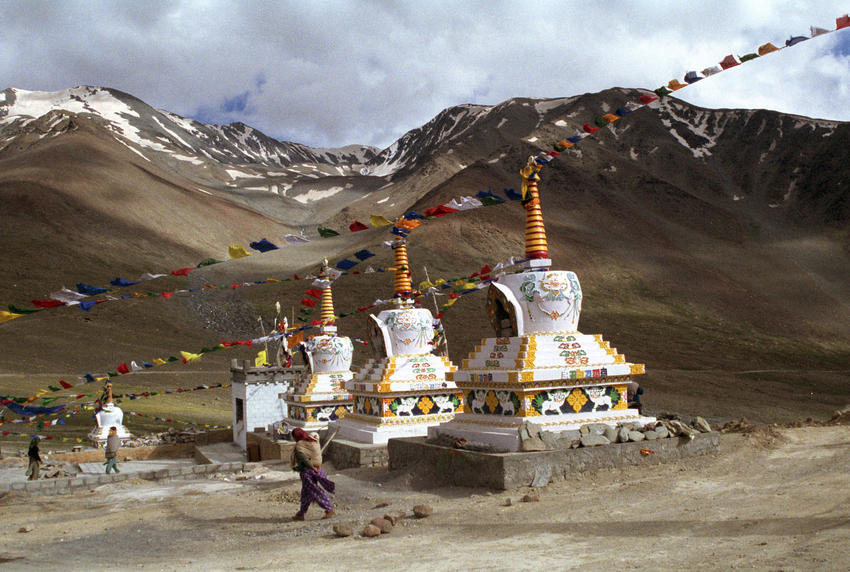 Kunzum11_Ai.jpg